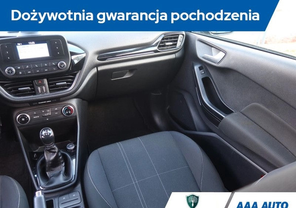 Ford Fiesta cena 36000 przebieg: 110062, rok produkcji 2017 z Legnica małe 191